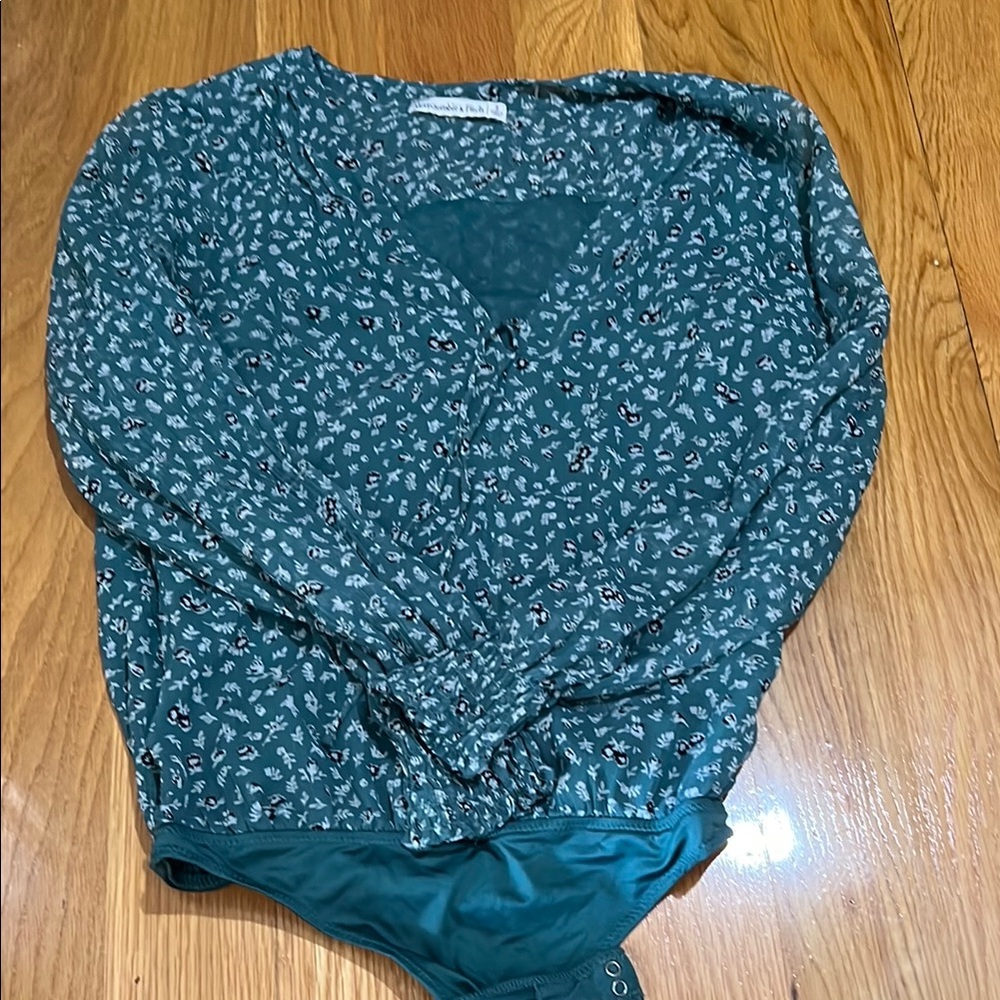Abercrombie & Fitch Teal Floral Top